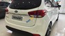 Kia Rondo GAT 2016 - Bán ô tô Kia Rondo GAT sản xuất năm 2016, màu trắng