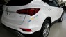 Hyundai Santa Fe 2016 - Bán ô tô Hyundai Santa Fe sản xuất 2016, màu trắng
