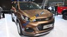 Chevrolet Trax 1.4l  2016 - Cần bán xe Chevrolet Trax 1.4l sản xuất năm 2016, màu vàng, xe nhập giá cạnh tranh