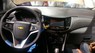 Chevrolet Trax LTZ 2016 - Bán xe Chevrolet Trax LTZ năm sản xuất 2016, màu vàng, nhập khẩu nguyên chiếc