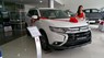 Mitsubishi Outlander   2016 - Cần bán Mitsubishi Outlander giá rẻ nhất tại Đà Nẵng, giá xe tốt, hỗ trợ vay nhanh, LH Quang 0905596067