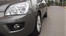 Kia Carens 2.0AT 2011 - Bán Kia Carens 2.0AT năm sản xuất 2011, màu xám giá cạnh tranh