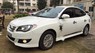 Hyundai Avante 1.6MT 2012 - Cần bán gấp Hyundai Avante 1.6MT sản xuất năm 2012, màu trắng 