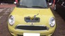 Mini Cooper S 2010 - Cần bán lại xe Mini Cooper S năm 2010, màu vàng, nhập khẩu nguyên chiếc