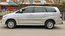 Toyota Innova 2015 - Cần bán gấp Toyota Innova đời 2015, màu bạc, xe gia đình