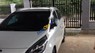 Kia Rondo 2016 - Cần bán gấp Kia Rondo sản xuất 2016, màu trắng