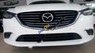 Mazda 6 Facelift 2017 - Cần bán xe Mazda 6 Facelift sản xuất năm 2017, màu trắng