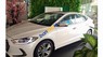 Hyundai Elantra  MT 2017 - Bán Hyundai Elantra MT sản xuất năm 2017, màu bạc