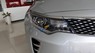 Kia Optima 2016 - Cần bán Kia Optima năm sản xuất 2016, màu bạc