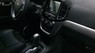 Chevrolet Captiva LTZ 2017 - Cần bán Chevrolet Captiva LTZ 2017, màu trắng, KM 24tr, hỗ trợ vay nhanh chóng