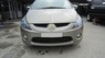 Mitsubishi Grandis 2009 - Bán ô tô Mitsubishi Grandis đời 2009, màu vàng, số tự động