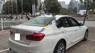 BMW 3 Series 320i 2015 - Bán ô tô BMW 3 Series 320i đời 2015, màu trắng, bảo dưỡng chính hãng