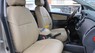 Toyota Innova E 2.0MT 2013 - Bán ô tô Toyota Innova E 2.0MT đời 2013, màu vàng, 668tr