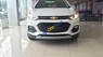 Chevrolet Trax LT 2017 - Bán xe Chevrolet Trax LT năm 2017, màu trắng, xe nhập