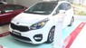 Kia Rondo GAT 2017 - Bán Kia Rondo GAT năm sản xuất 2017, màu trắng