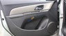 Chevrolet Cruze LS 1.6MT 2012 - Chính chủ bán xe Chevrolet Cruze LS 1.6MT sản xuất 2012, màu bạc