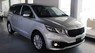 Kia Sedona GAT 2015 - Bán Kia Sedona GAT 2015, màu bạc