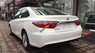 Toyota Camry LE 2016 - Cần bán xe Toyota Camry LE năm 2016, màu trắng, xe nhập