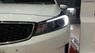 Kia Cerato 1.6 AT 2017 - Bán ô tô Kia Cerato 1.6 AT đời 2017, màu trắng giá cạnh tranh