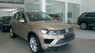 Volkswagen Touareg  V6 3.6FSI 2016 - Cần bán Volkswagen Touareg Full Option - Động cơ V6 3.6FSI 2016, màu vàng, nhập khẩu nguyên chiếc Slovakia