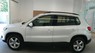 Volkswagen Tiguan 2016 - Volkswagen Tiguan 2016 màu trắng nhập mới 100%  - Quang Long 0933689294