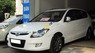 Hyundai i30 CW 2011 - Bán Hyundai i30 CW sản xuất 2011, màu trắng, xe nhập