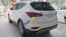 Hyundai Santa Fe 2017 - Bán ô tô Hyundai Santa Fe sản xuất năm 2017, màu trắng