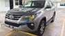 Toyota Fortuner MT   2017 - Cần bán xe Toyota Fortuner MT sản xuất năm 2017, màu bạc, 981tr