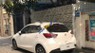 Mazda 2 2015 - Bán xe cũ Mazda 2 đời 2015, màu trắng, xe nhập  