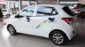 Hyundai Grand i10 1.0MT base 2017 - Cần bán Hyundai Grand i10 1.0MT base năm 2017, màu trắng, xe nhập