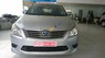 Toyota Innova 2.0E  2013 - Bán Toyota Innova 2.0E sản xuất 2013, màu bạc, đăng kí lần đầu 2014