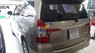 Toyota Innova 2.0E 2014 - Bán xe Toyota Innova 2.0E năm sản xuất 2014, màu vàng