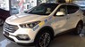 Hyundai Santa Fe CRDI 2017 - Cần bán xe Hyundai Santa Fe CRDI năm sản xuất 2017, màu trắng