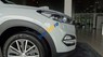 Hyundai Tucson 2.0AT    2017 - Cần bán xe Hyundai Tucson 2.0AT sản xuất 2017, màu trắng