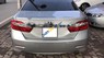 Toyota Camry 2.0E 2014 - Bán Toyota Camry 2.0E sản xuất 2014, màu bạc đẹp như mới, giá chỉ 890 triệu