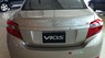 Toyota Vios 2017 - Cần bán Toyota Vios đời 2017, màu bạc, giá chỉ 588 triệu