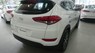 Hyundai Tucson 2018 - Bán Hyundai Tucson sản xuất 2018 màu trắng, xe CKD, hỗ trợ trả góp lên đến 85% - LH: 090.467.5566
