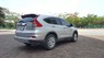 Honda CR V 2016 - Cần bán gấp Honda CR V sản xuất 2016, màu bạc, ít sử dụng, giá tốt