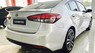 Kia Cerato 2017 - Cần bán Kia Cerato 2017, màu bạc, 300 triệu giao xe ngay