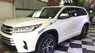 Toyota Highlander LE 2017 - Cần bán Toyota Highlander LE sản xuất 2017, màu trắng, nhập khẩu nguyên chiếc