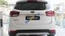 Kia Rondo 2.0 GAT 2017 - Bán xe Kia Rondo 2.0 GAT sản xuất 2017, màu trắng, giá 623tr