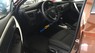Toyota Corolla altis 1.8MT 2017 - Bán Toyota Corolla altis 1.8MT sản xuất năm 2017, màu nâu