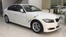 BMW 3 Series 320i 2011 - Cần bán xe BMW 3 Series 320i sản xuất năm 2011, màu trắng, nhập khẩu nguyên chiếc số tự động, giá tốt