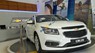 Chevrolet Cruze LTZ 1.8L 2017 - Cần bán xe Chevrolet Cruze LTZ 1.8L năm sản xuất 2017, màu trắng