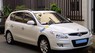 Hyundai i30 CW 2010 - Bán Hyundai i30 CW sản xuất 2010, màu trắng, xe nhập 