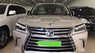 Lexus LX 570 2015 - Bán Lexus LX 570 sản xuất 2015, màu vàng, xe nhập