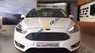 Ford Focus 2016 - Bán xe Ford Focus năm sản xuất 2016, màu trắng 