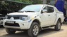 Mitsubishi Triton 2014 - Chính chủ bán Mitsubishi Triton sản xuất năm 2014, màu trắng, nhập khẩu nguyên chiếc, giá tốt