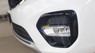 Kia Rondo 2.0L GAT 2017 - Bán Kia Rondo 2.0L GAT sản xuất 2017, màu trắng, giá chỉ 699 triệu