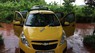 Chevrolet Spark Van 1.0 AT 2011 - Cần bán Chevrolet Spark Van 1.0 AT đời 2011, màu vàng, xe sơn nguyên bản, không đâm đụng va quệt